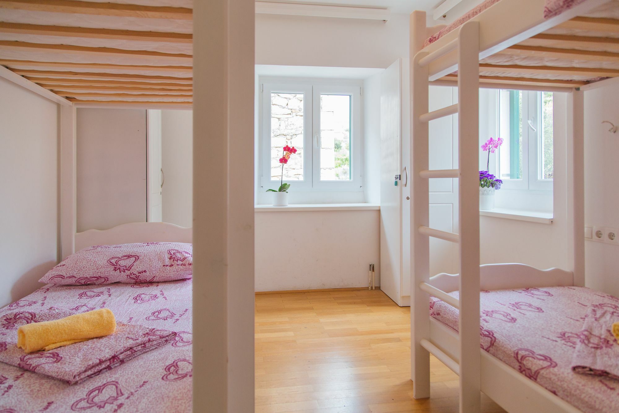 Cheap Sleep Marinero (Adults Only) Hostel Hvar Town Exterior photo